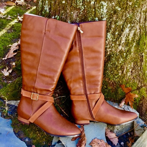 Shoes - NWT 8.5WW + wide calf boots